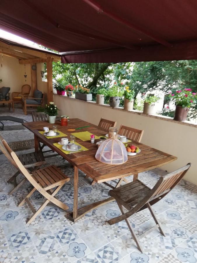La Maison De Marion Tournus Luaran gambar